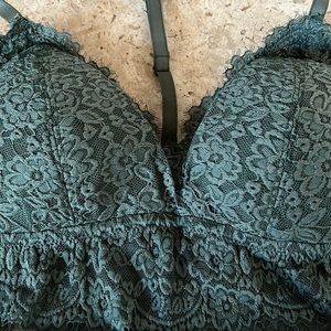Aerie Lace Racerback Bralette NWOT Size L